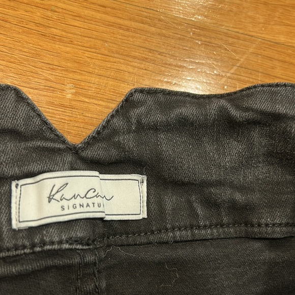 Ran can size 31 black distressed jeans good condition - Picture 4 of 5